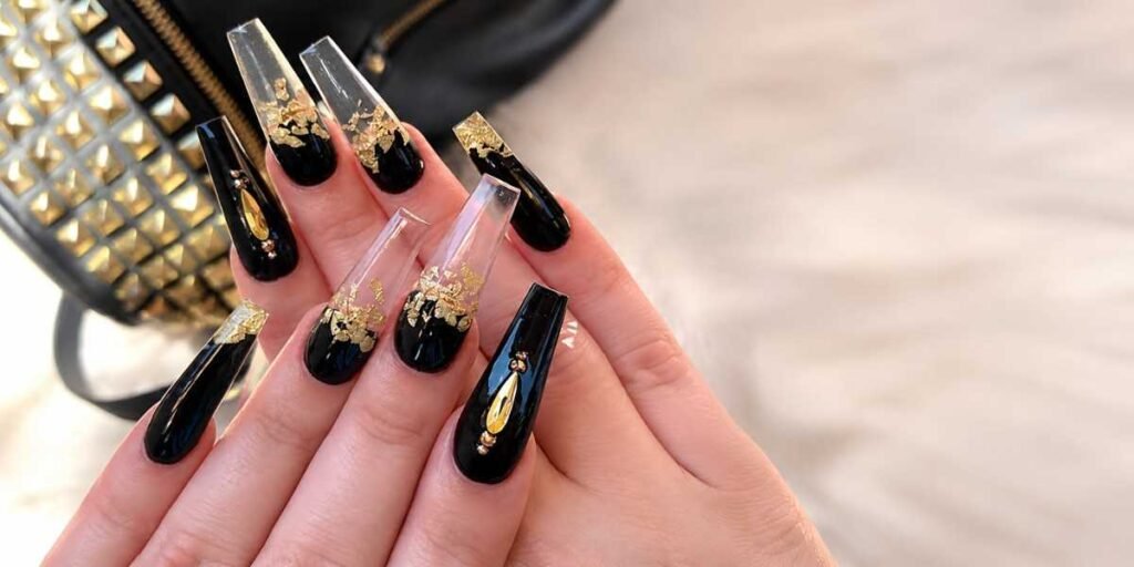 12-coffin-nails-shape-ideas-the-ultimate-guide-to-this-iconic-manicure-style