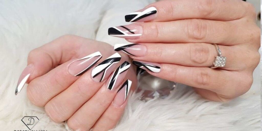 geometric-coffin-nails Coffin Nails Shape Coffin Nails Shape Ideas