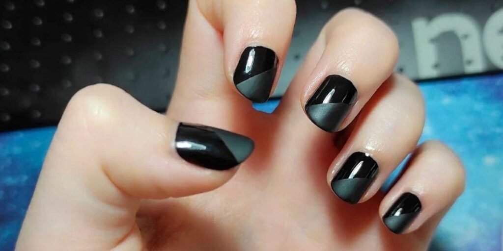 Mixed Matte and Glossy Textures Acrylic Nail Ideas